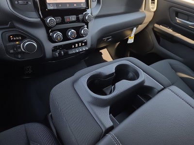 2027 RAM 1500 RAM 1500 TRADESMAN CREW CAB 4X4 5'7' BOX