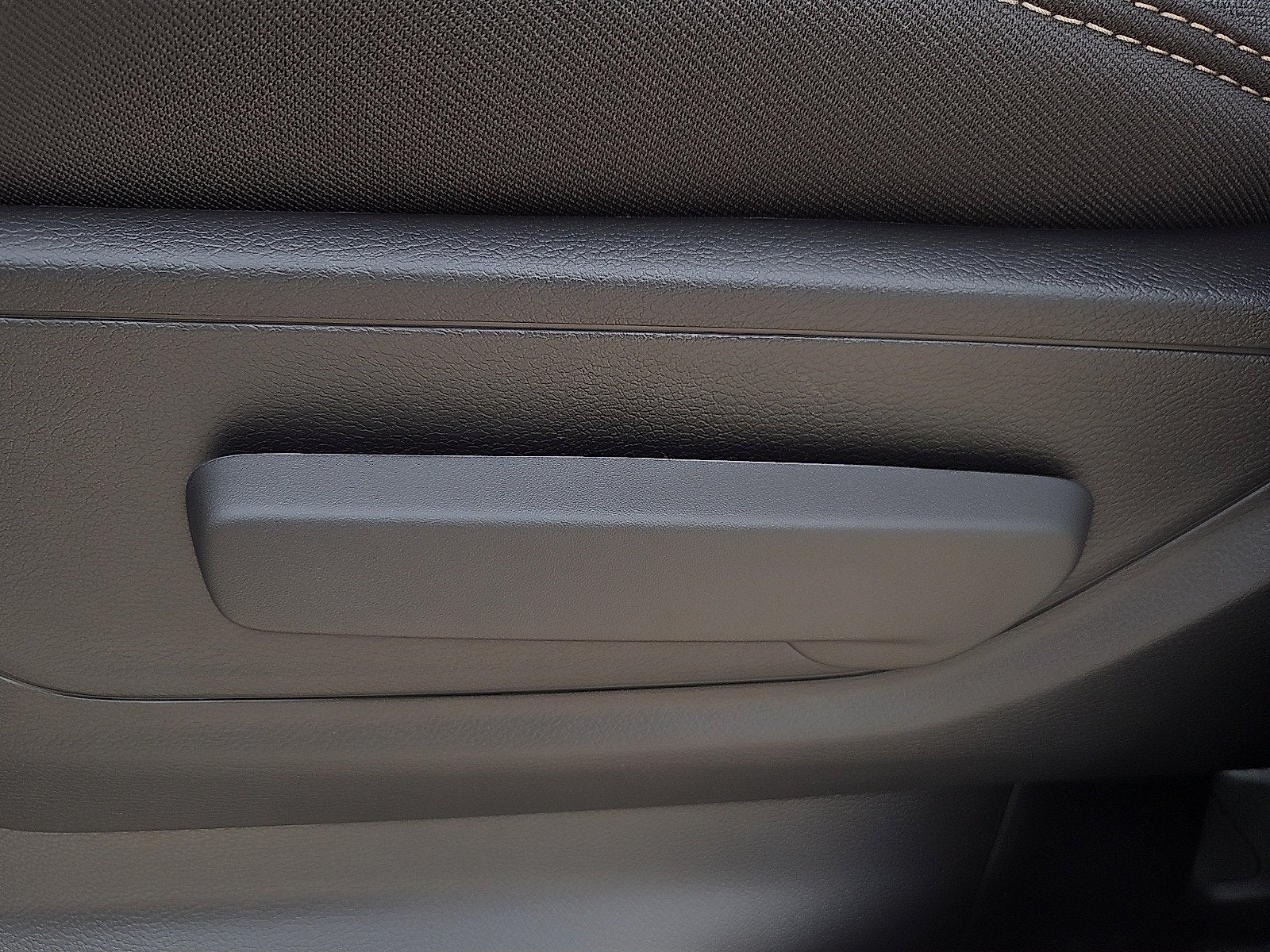 2027 RAM 1500 RAM 1500 TRADESMAN CREW CAB 4X4 5'7' BOX