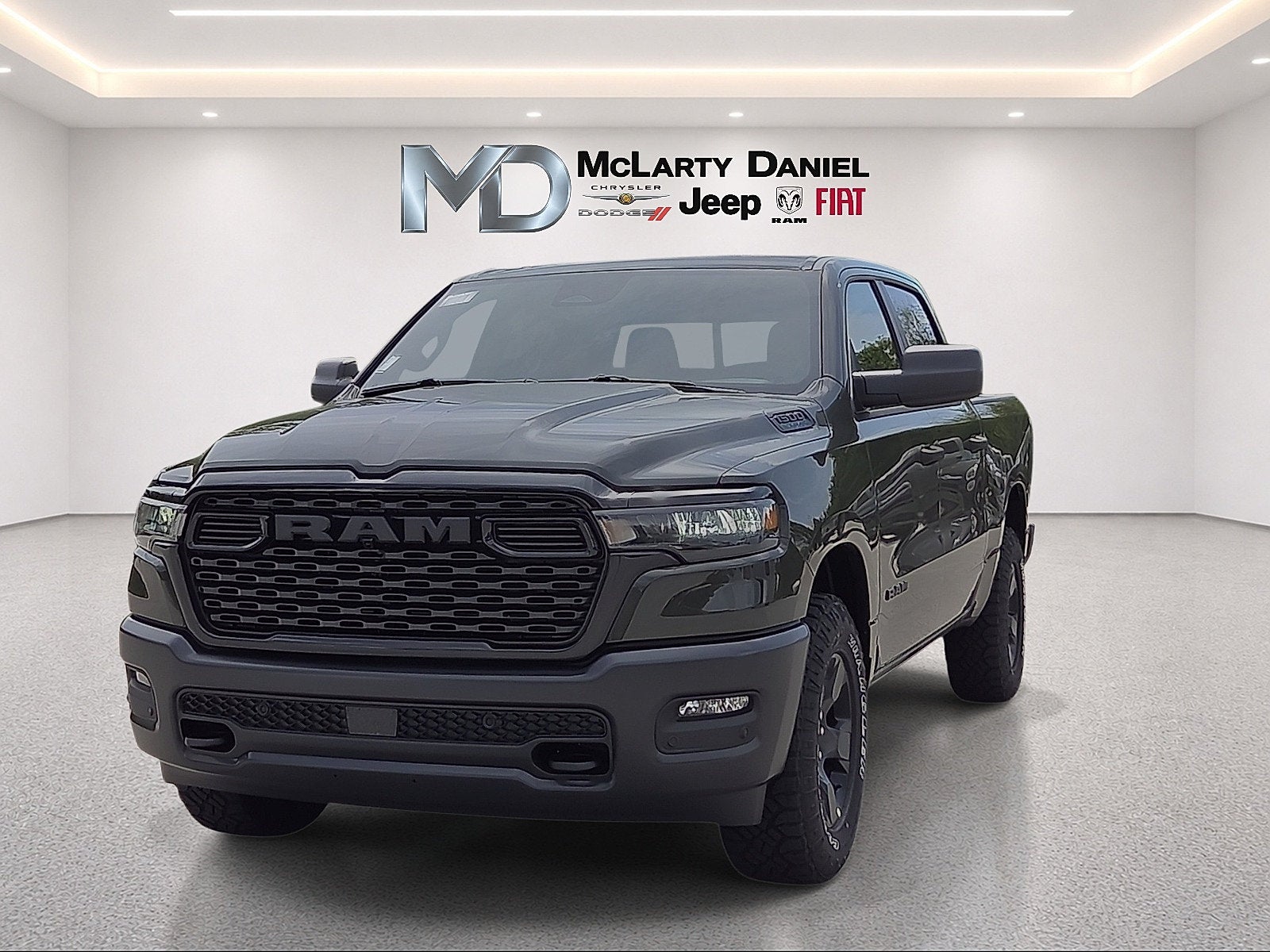 2027 RAM 1500 RAM 1500 WARLOCK CREW CAB 4X4 5'7' BOX