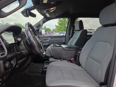 2021 RAM 1500 Big Horn Crew Cab 4x4 5'7' Box