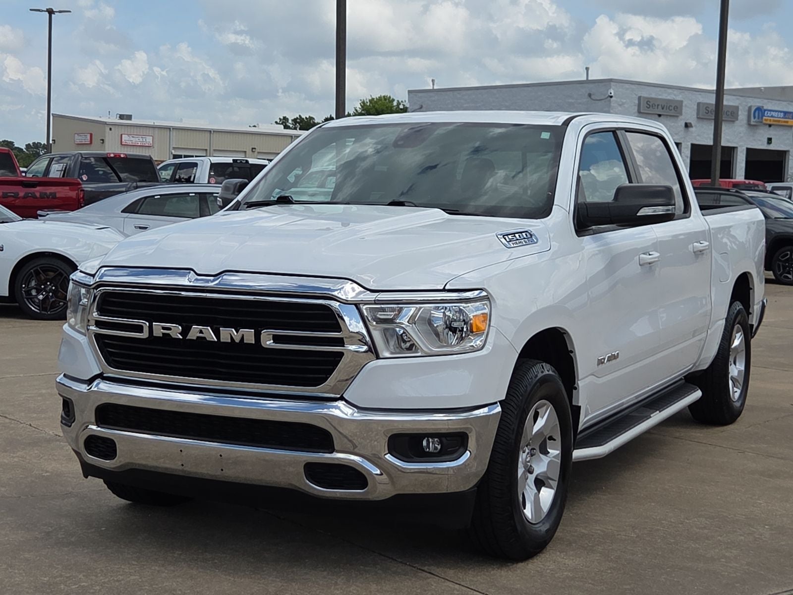 2021 RAM 1500 Big Horn Crew Cab 4x4 5'7' Box