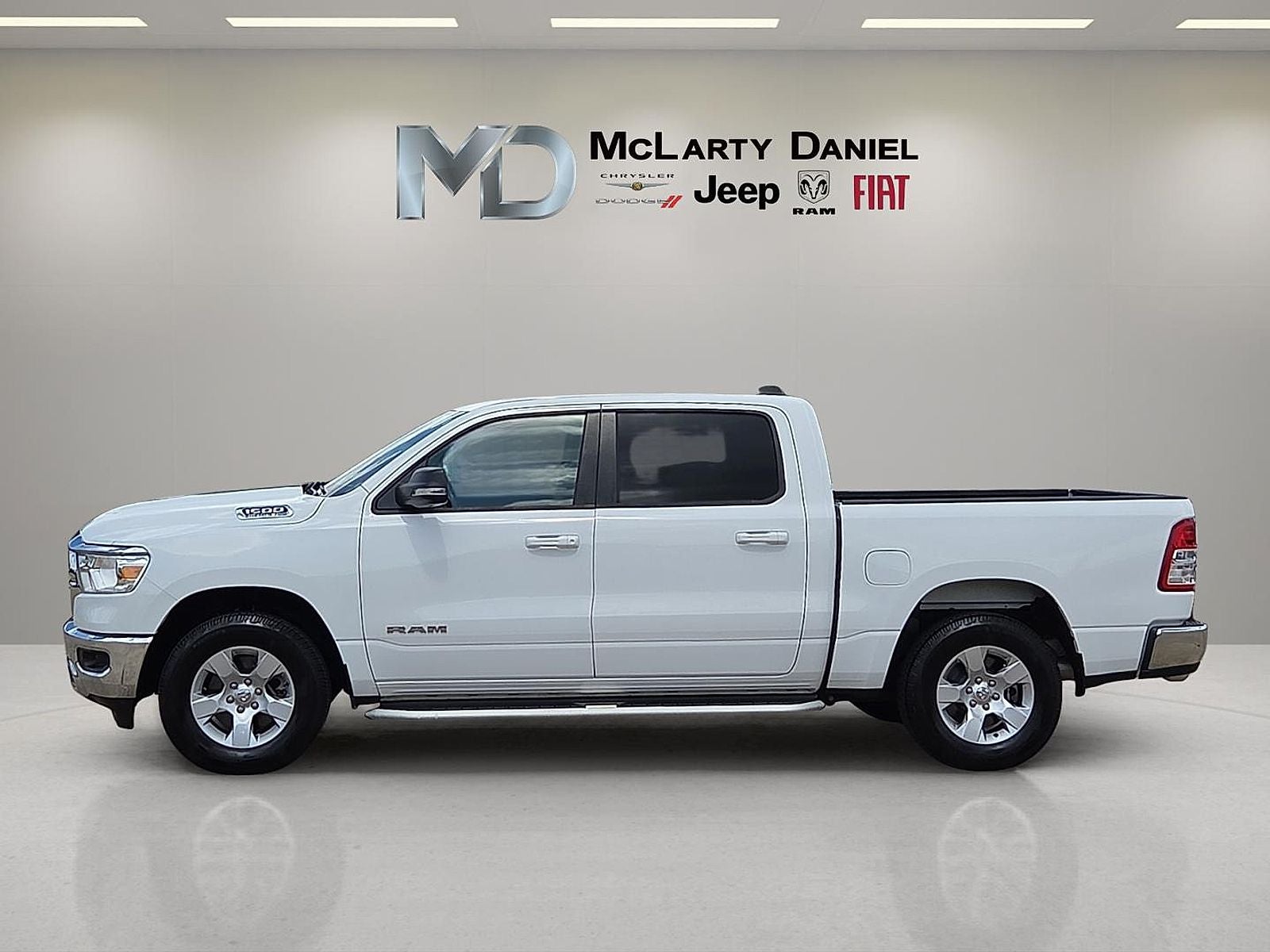 2021 RAM 1500 Big Horn Crew Cab 4x4 5'7' Box