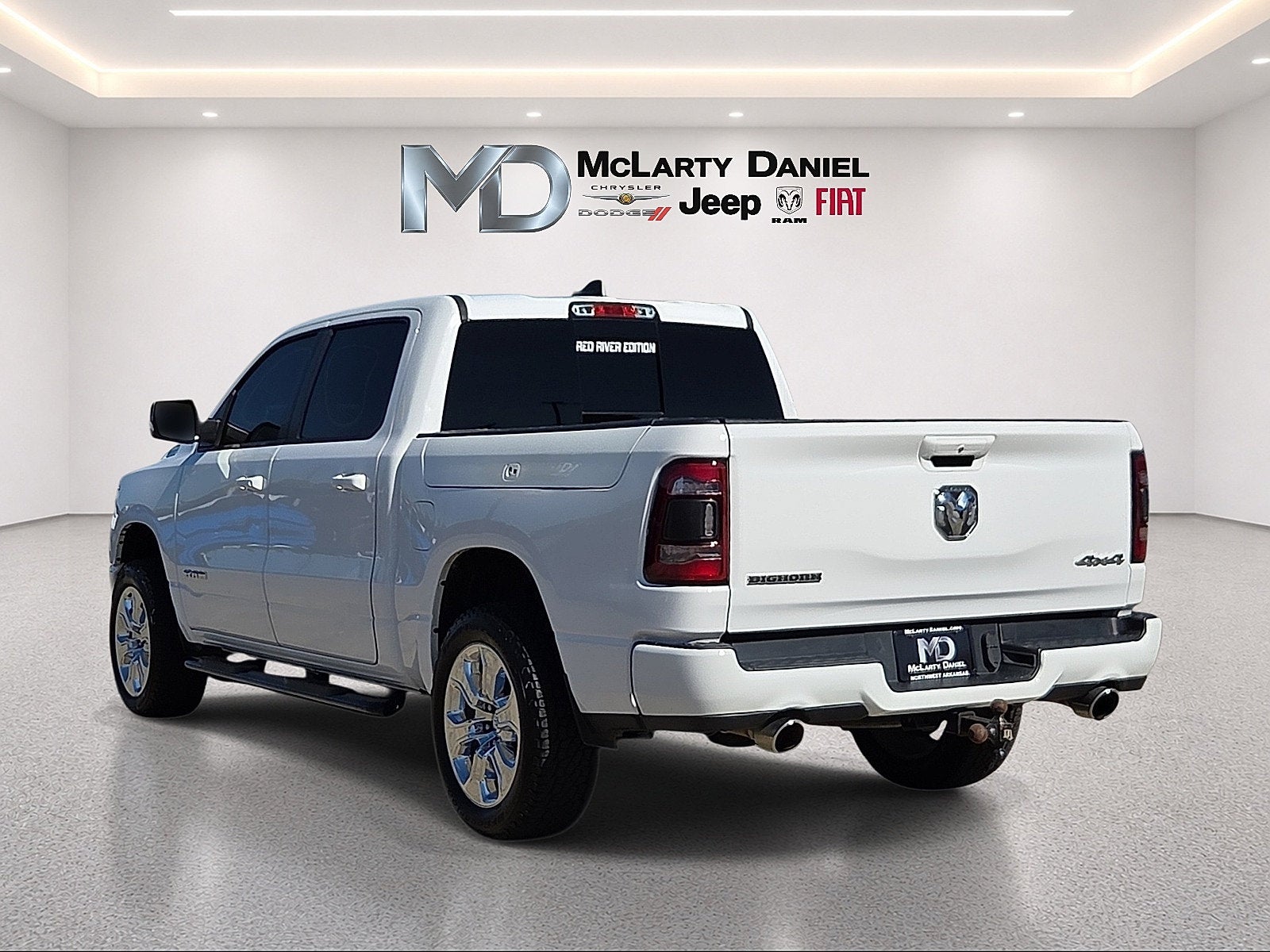 2020 RAM 1500 Big Horn Crew Cab 4x4 5'7' Box