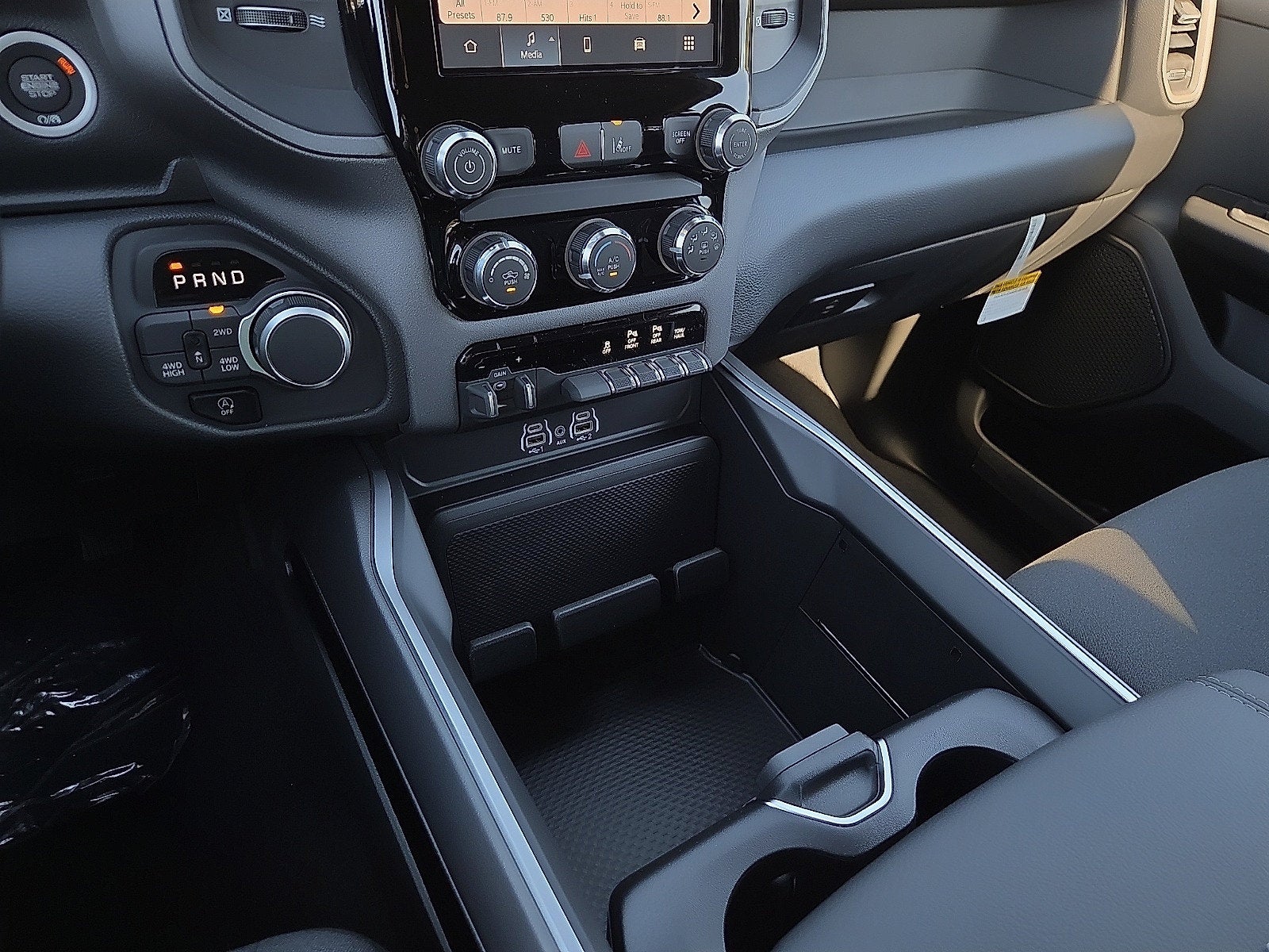 2027 RAM 1500 Express