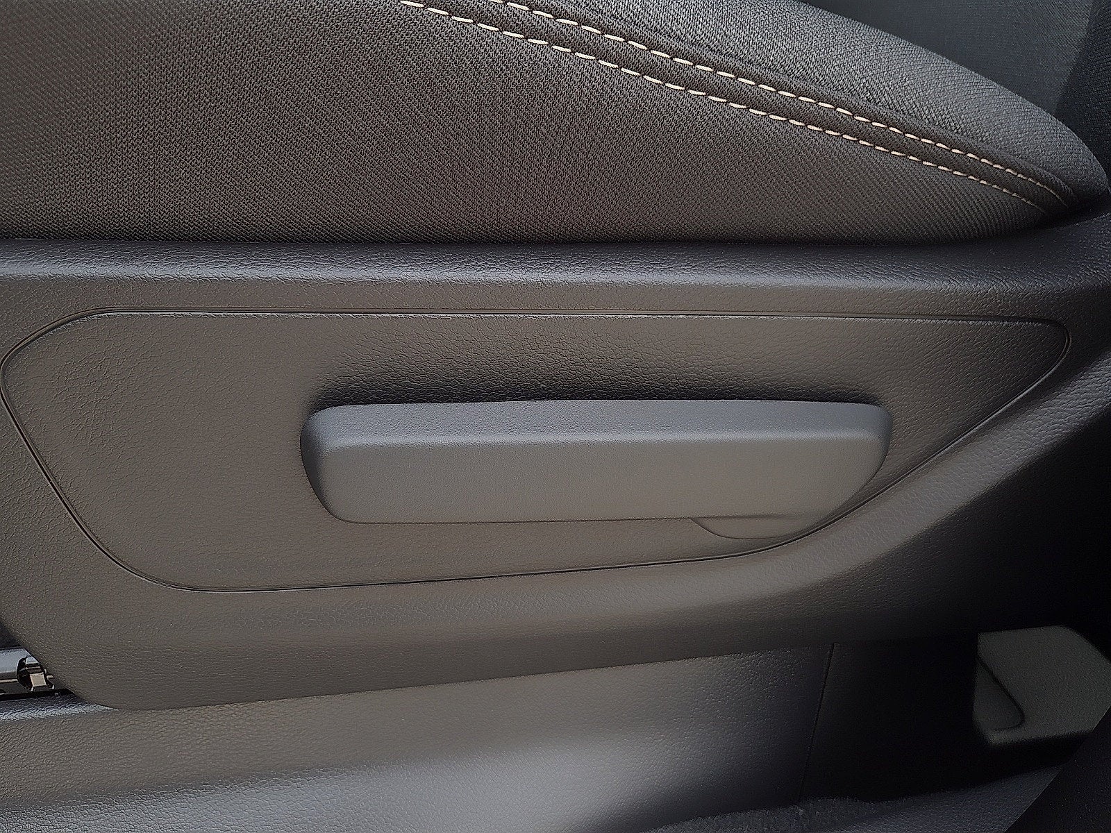 2027 RAM 1500 RAM 1500 TRADESMAN CREW CAB 4X4 5'7' BOX