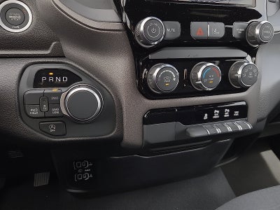 2027 RAM 1500 RAM 1500 TRADESMAN CREW CAB 4X4 5'7' BOX