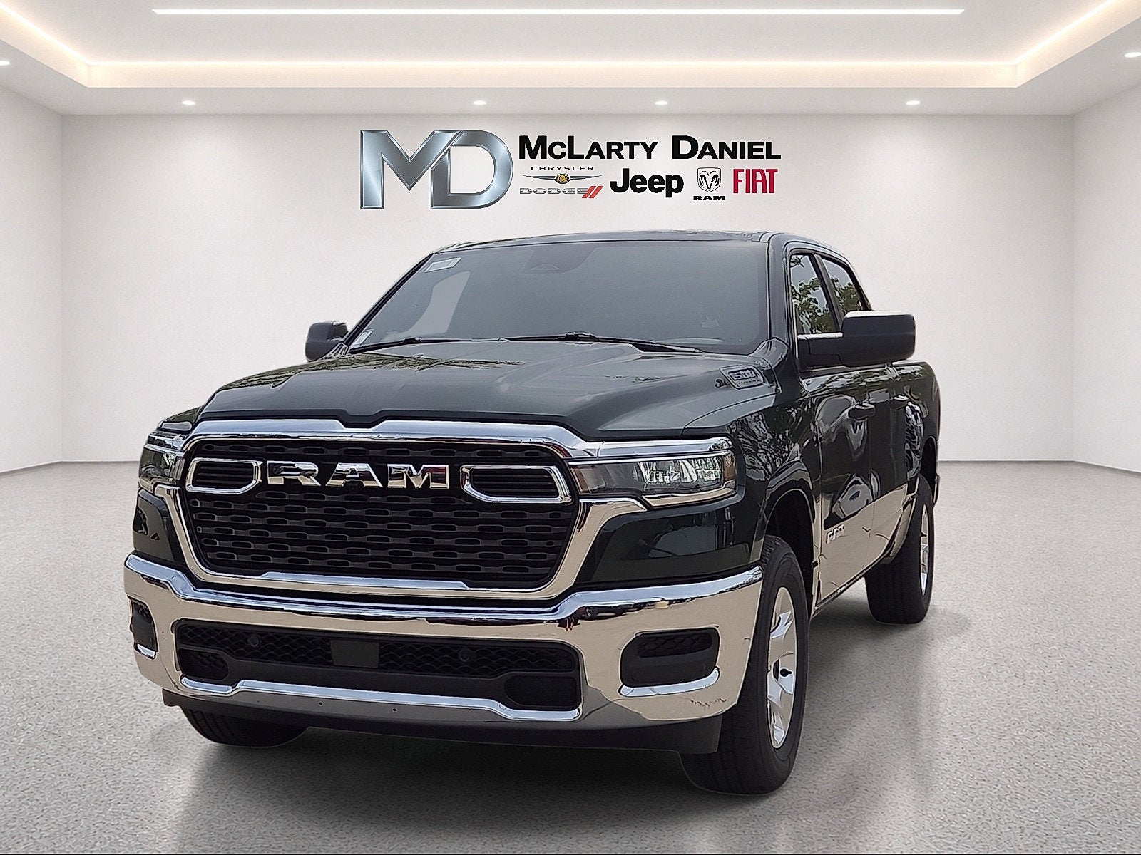 2027 RAM 1500 RAM 1500 TRADESMAN CREW CAB 4X4 5'7' BOX