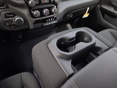 2027 RAM 1500 RAM 1500 TRADESMAN CREW CAB 4X4 5'7' BOX
