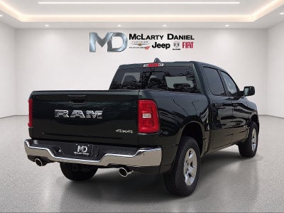 2027 RAM 1500 RAM 1500 TRADESMAN CREW CAB 4X4 5'7' BOX
