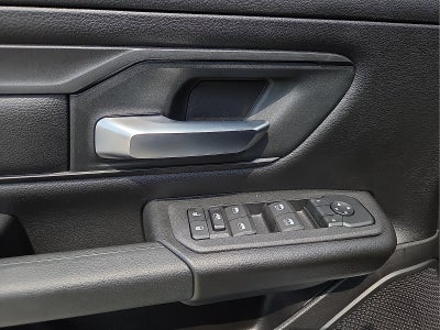 2026 RAM 1500 RAM 1500 TRADESMAN CREW CAB 4X4 5'7' BOX