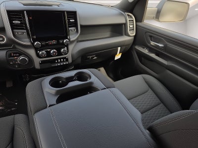 2027 RAM 1500 RAM 1500 TRADESMAN CREW CAB 4X4 5'7' BOX