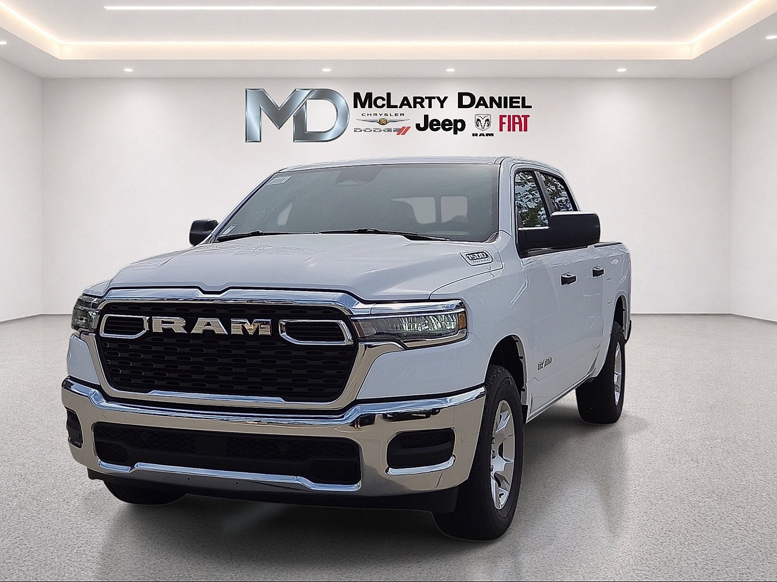 2027 RAM 1500 RAM 1500 TRADESMAN CREW CAB 4X4 5'7' BOX