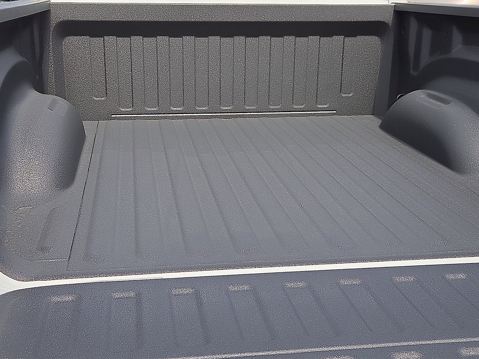 2027 RAM 1500 RAM 1500 TRADESMAN CREW CAB 4X4 5'7' BOX