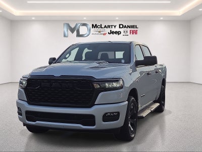 2027 RAM 1500 RAM 1500 EXPRESS CREW CAB 4X4 5'7' BOX