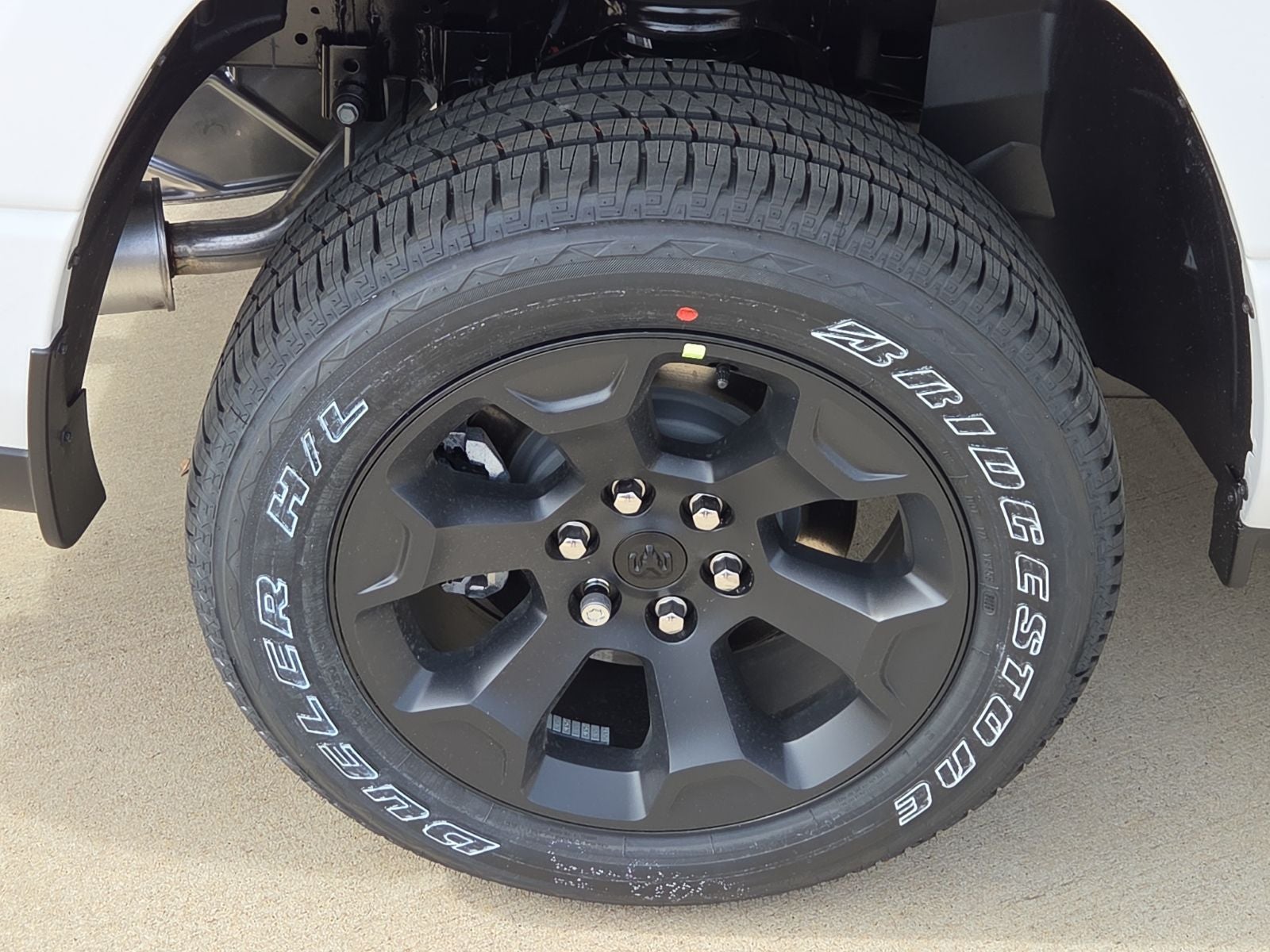 2026 RAM Ram 1500 RAM 1500 EXPRESS CREW CAB 4X4 5'7' BOX