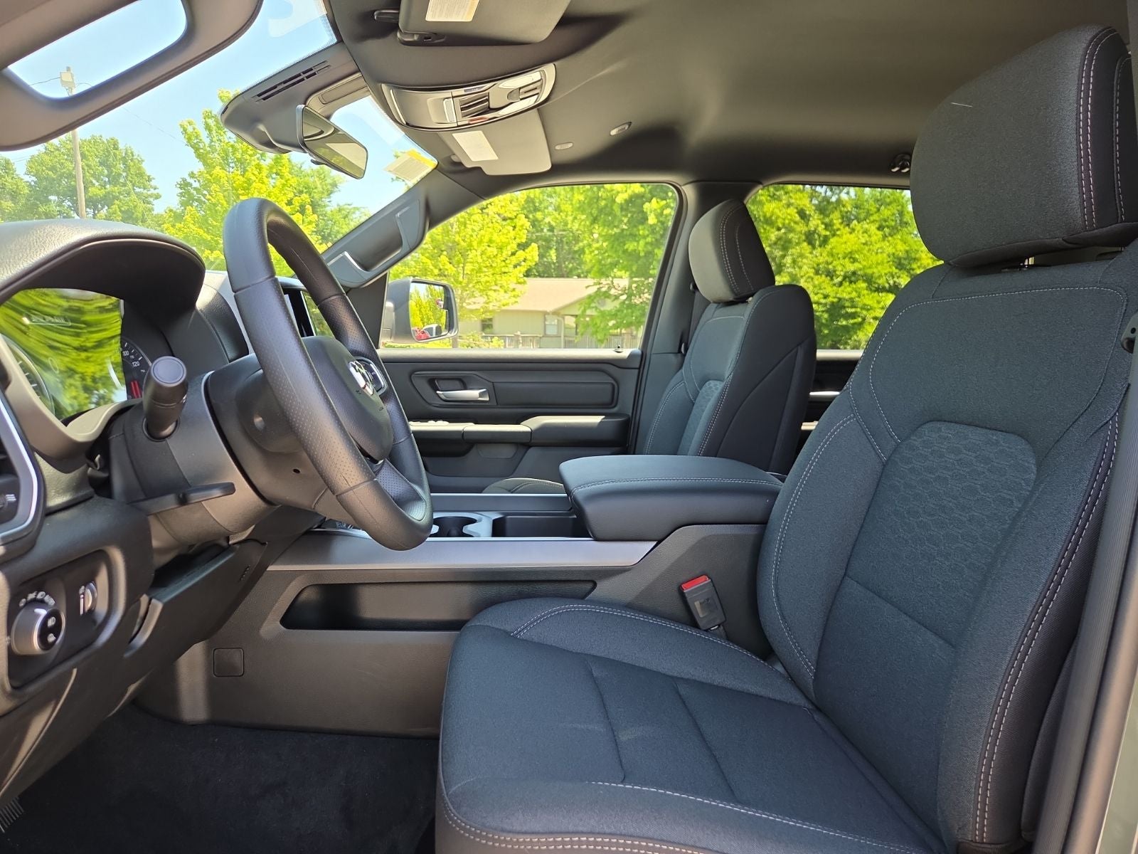 2026 RAM Ram 1500 RAM 1500 EXPRESS CREW CAB 4X4 5'7' BOX