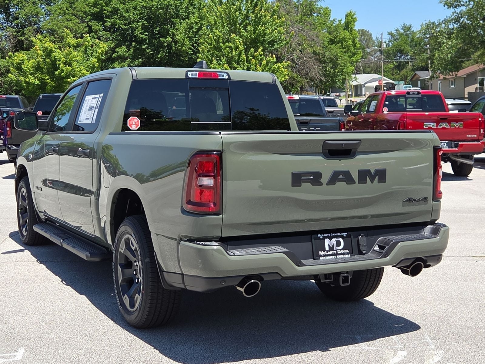 2026 RAM Ram 1500 RAM 1500 EXPRESS CREW CAB 4X4 5'7' BOX