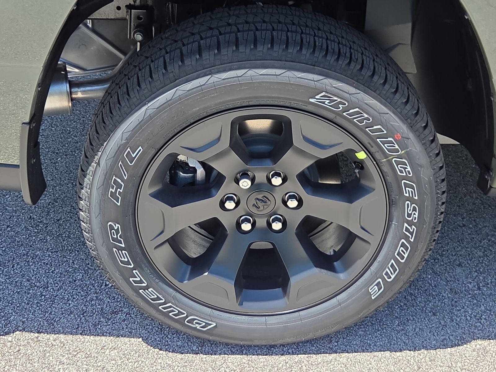 2026 RAM Ram 1500 RAM 1500 EXPRESS CREW CAB 4X4 5'7' BOX