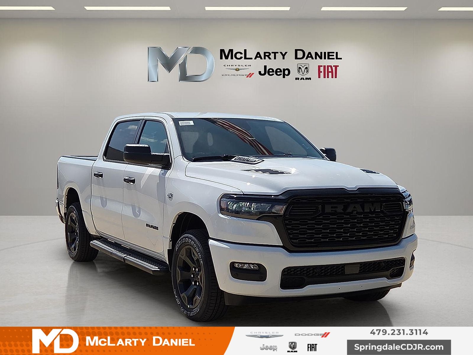 2026 RAM Ram 1500 RAM 1500 EXPRESS CREW CAB 4X4 5'7' BOX