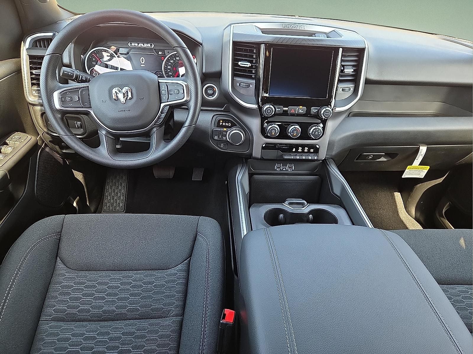 2026 RAM Ram 1500 RAM 1500 EXPRESS CREW CAB 4X4 5'7' BOX