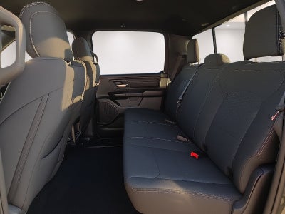 2027 RAM 1500 RAM 1500 EXPRESS CREW CAB 4X4 5'7' BOX