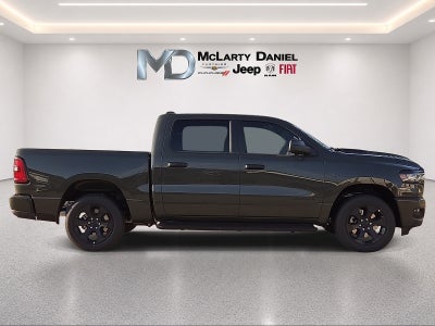2027 RAM 1500 RAM 1500 EXPRESS CREW CAB 4X4 5'7' BOX
