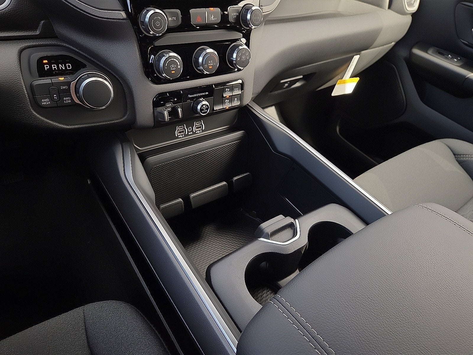 2027 RAM 1500 Express