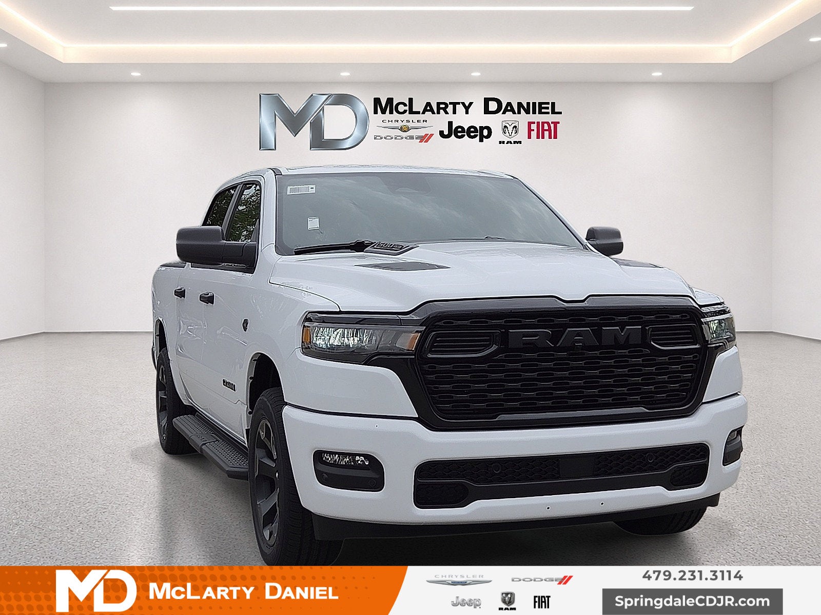 2027 RAM 1500 RAM 1500 EXPRESS CREW CAB 4X4 5'7' BOX