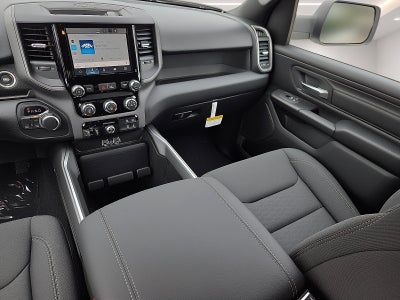 2027 RAM 1500 RAM 1500 EXPRESS CREW CAB 4X4 5'7' BOX