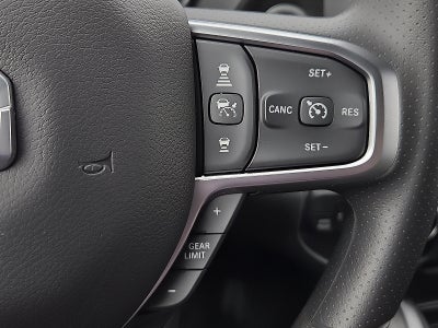 2027 RAM 1500 RAM 1500 EXPRESS CREW CAB 4X4 5'7' BOX