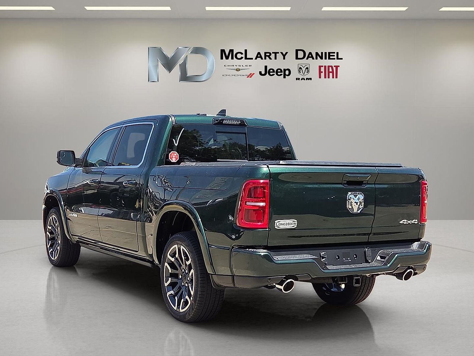 2026 RAM 1500 RAM 1500 LIMITED LONGHORN CREW CAB 4X4 5'7' BOX