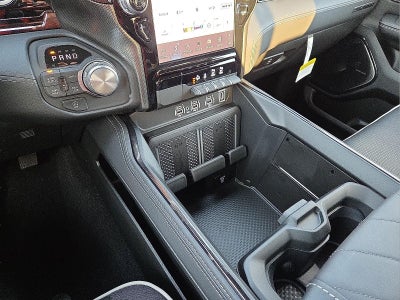 2026 RAM Ram 1500 RAM 1500 LIMITED CREW CAB 4X4 5'7' BOX