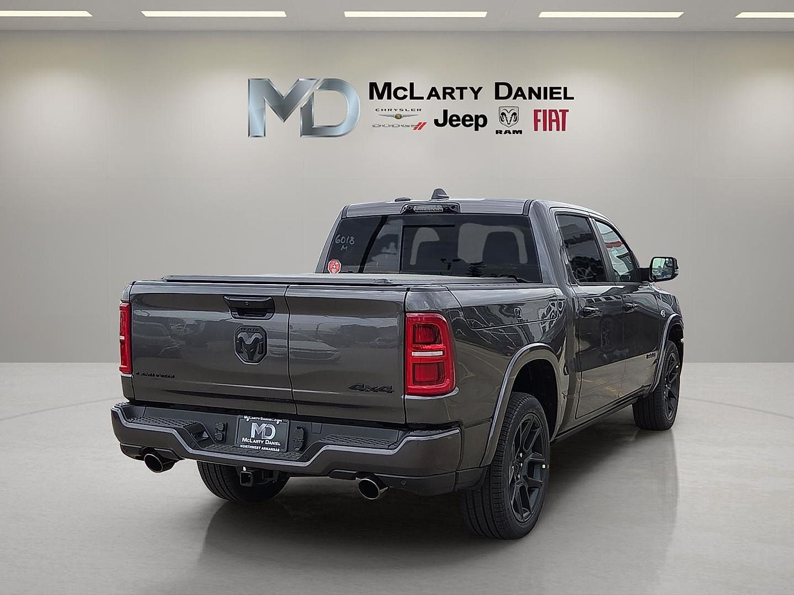 2026 RAM Ram 1500 RAM 1500 LIMITED CREW CAB 4X4 5'7' BOX