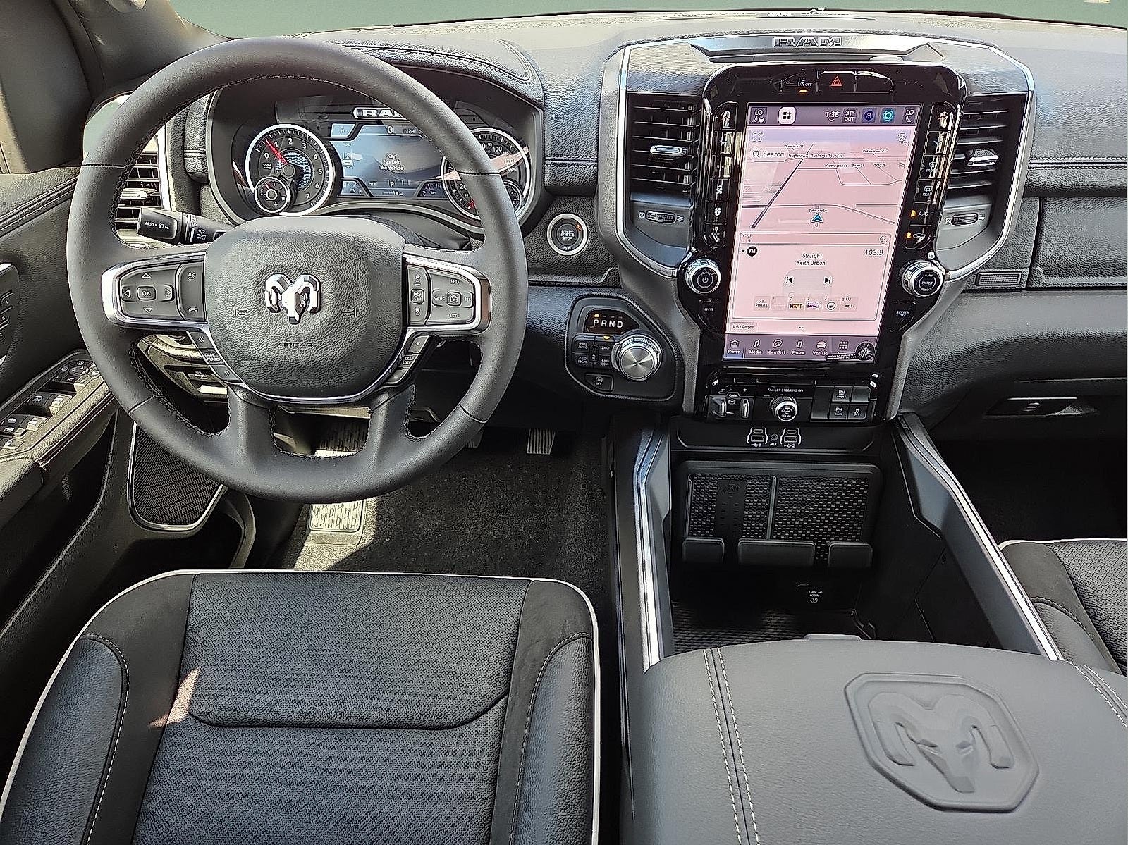 2026 RAM Ram 1500 RAM 1500 LARAMIE CREW CAB 4X4 5'7' BOX