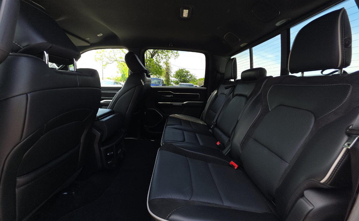 2025 RAM 1500 Laramie Crew Cab 4x4 5'7' Box