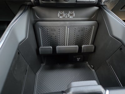 2027 RAM 1500 RAM 1500 LARAMIE CREW CAB 4X4 5'7' BOX