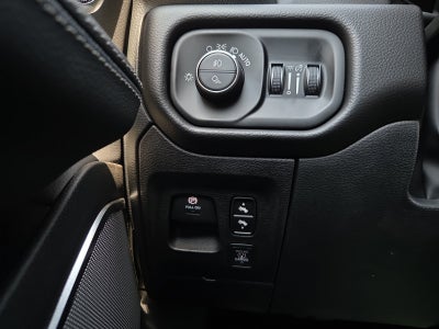 2027 RAM 1500 RAM 1500 LARAMIE CREW CAB 4X4 5'7' BOX