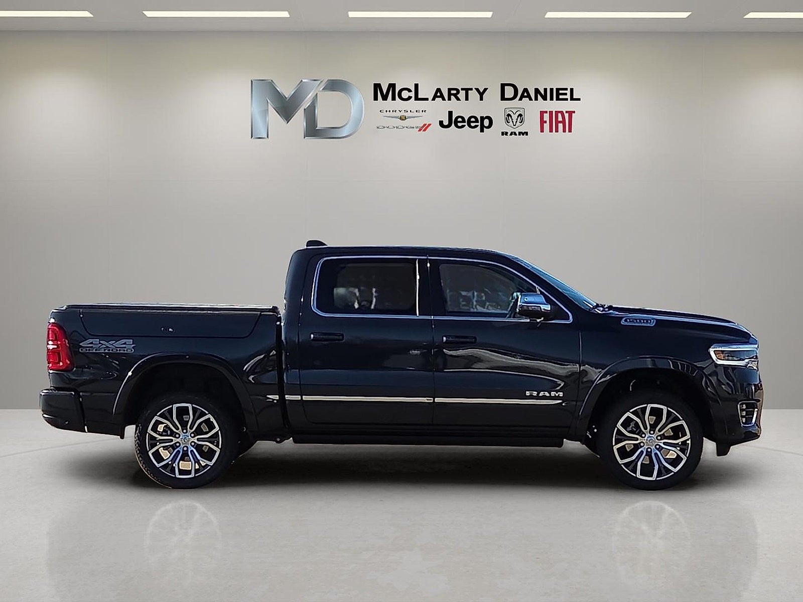 2026 RAM Ram 1500 RAM 1500 TUNGSTEN CREW CAB 4X4