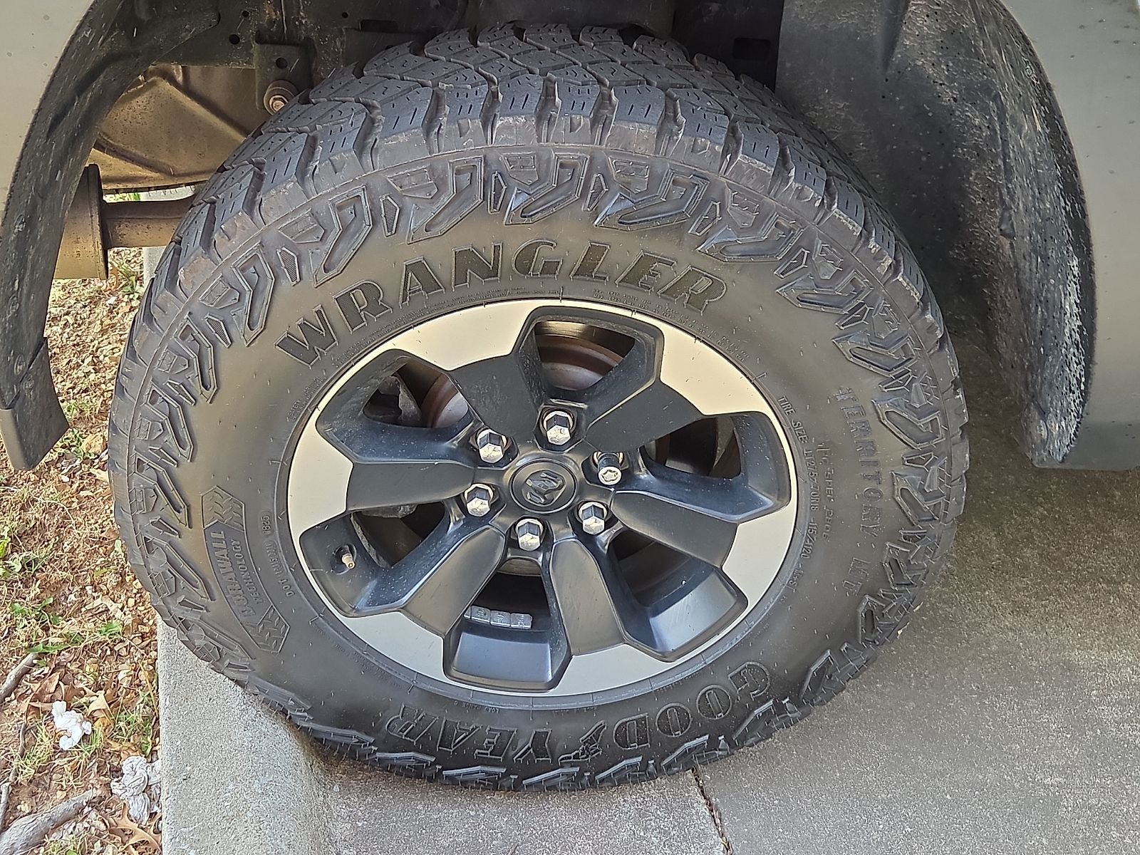 2019 RAM 1500 Rebel Crew Cab 4x4 5'7' Box