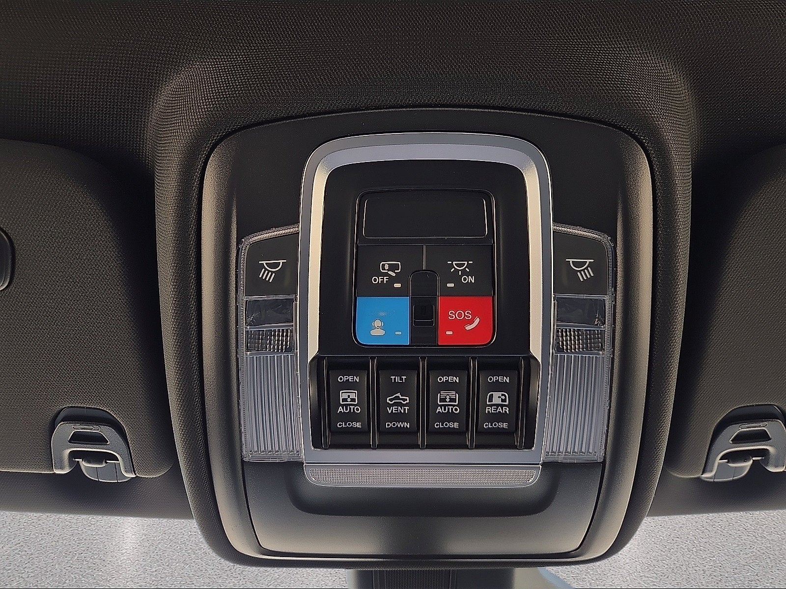 2027 RAM 1500 RAM 1500 REBEL CREW CAB 4X4 5'7' BOX