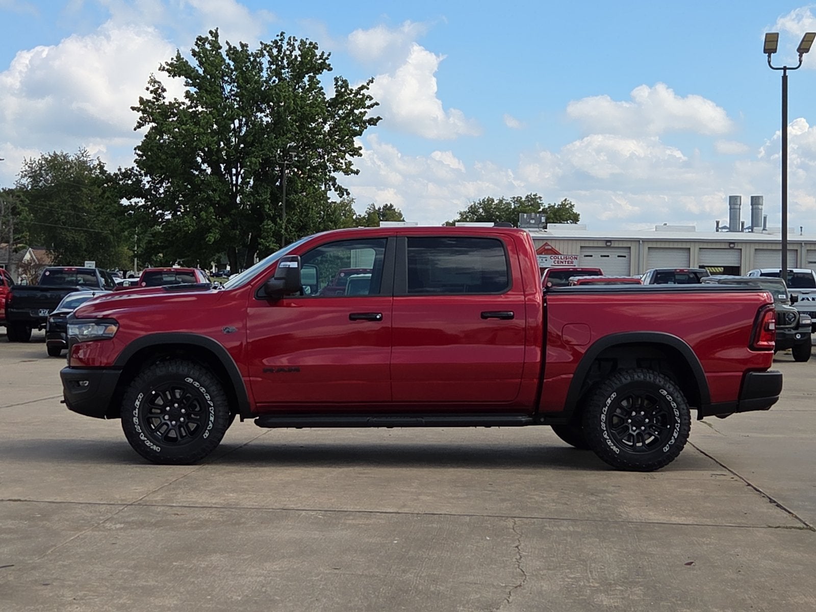 2027 RAM 1500 RAM 1500 REBEL CREW CAB 4X4 5'7' BOX