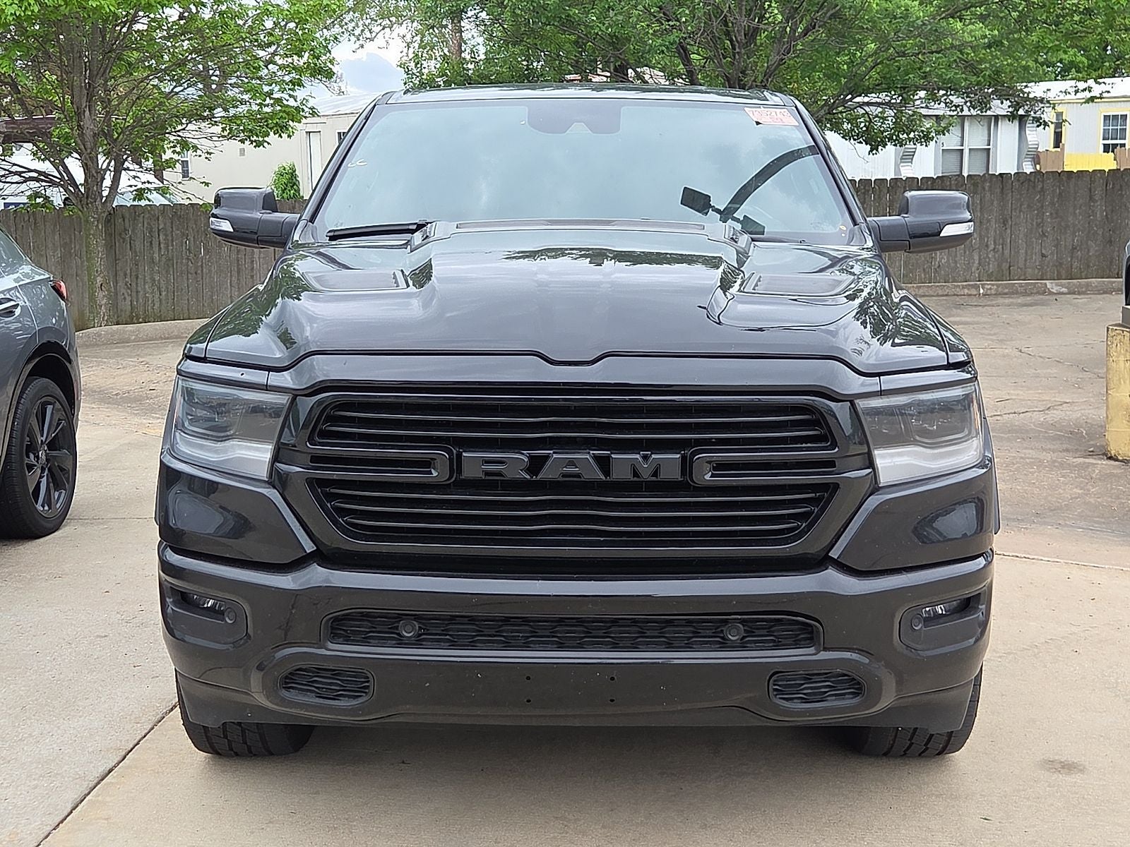 2022 RAM 1500 Laramie Crew Cab 4x4 6'4' Box