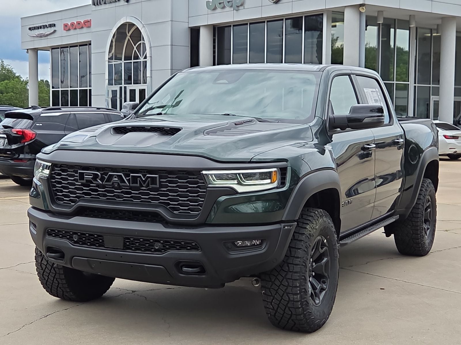 2026 RAM Ram 1500 RAM 1500 RHO CREW CAB 4X4 5'7' BOX