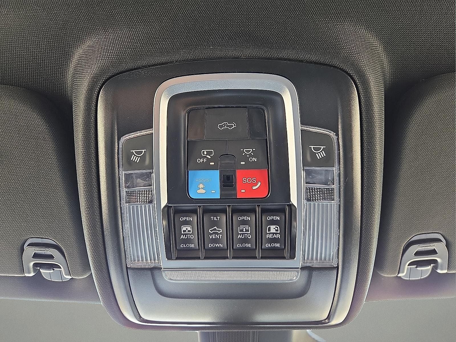 2026 RAM 1500 RAM 1500 RHO CREW CAB 4X4 5'7' BOX