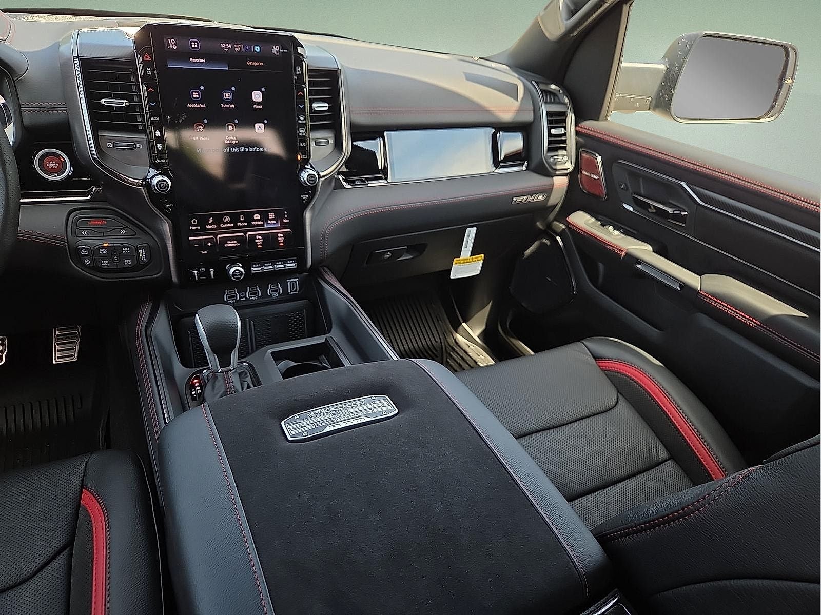 2026 RAM 1500 RAM 1500 RHO CREW CAB 4X4 5'7' BOX