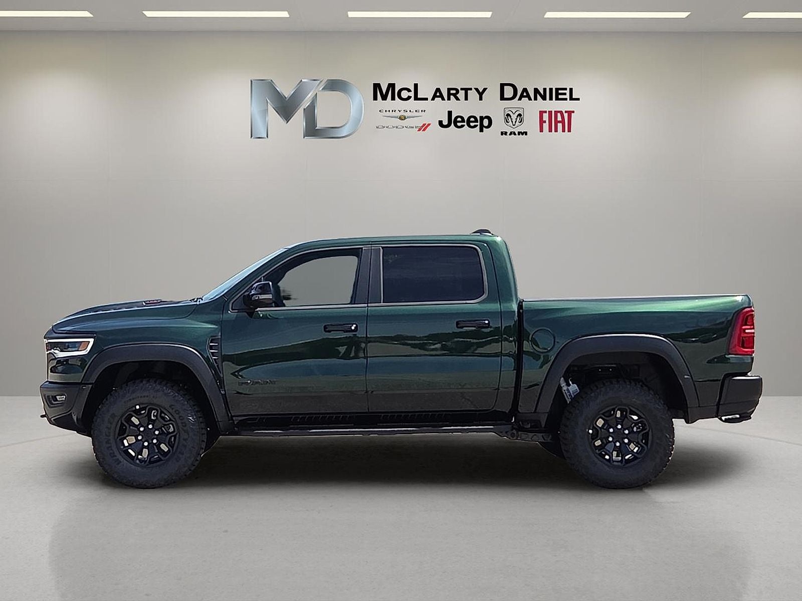 2026 RAM 1500 RAM 1500 RHO CREW CAB 4X4 5'7' BOX