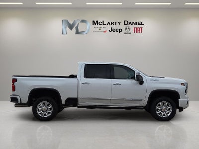 2025 Chevrolet Silverado 2500HD 4WD Crew Cab Standard Bed High Country