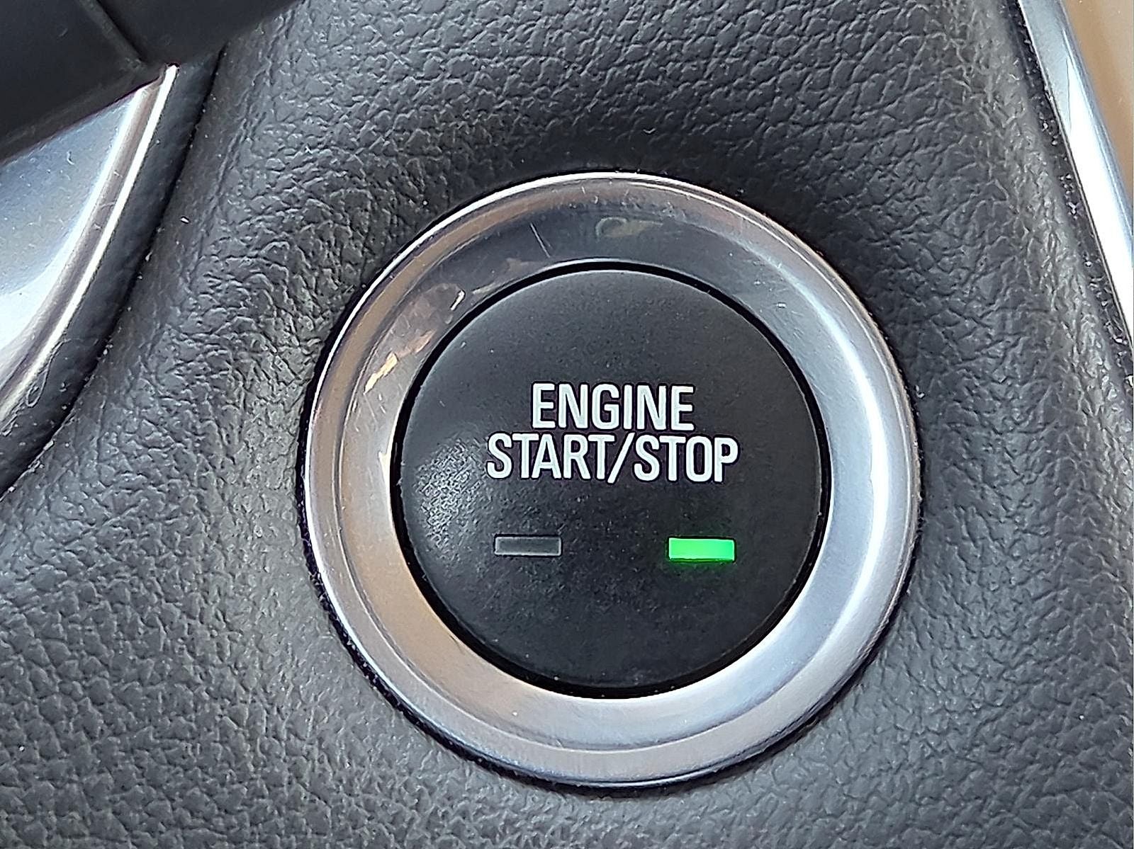 2020 Chevrolet Traverse AWD LT Cloth