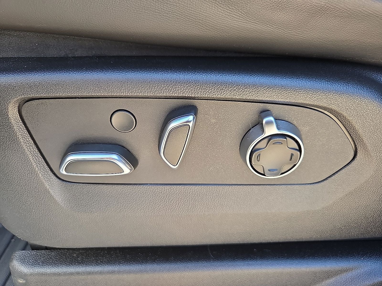 2023 Cadillac Escalade ESV 4WD Sport Platinum