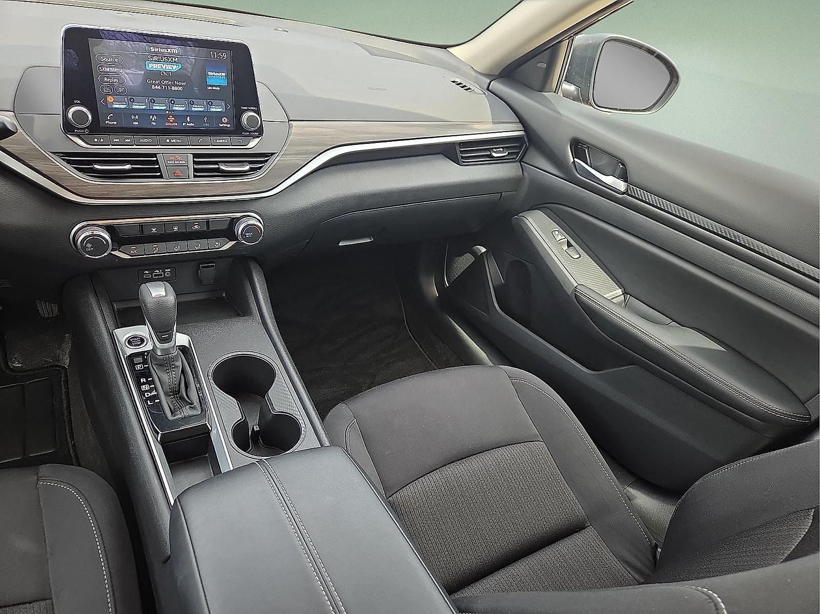 2025 Nissan Altima SV FWD